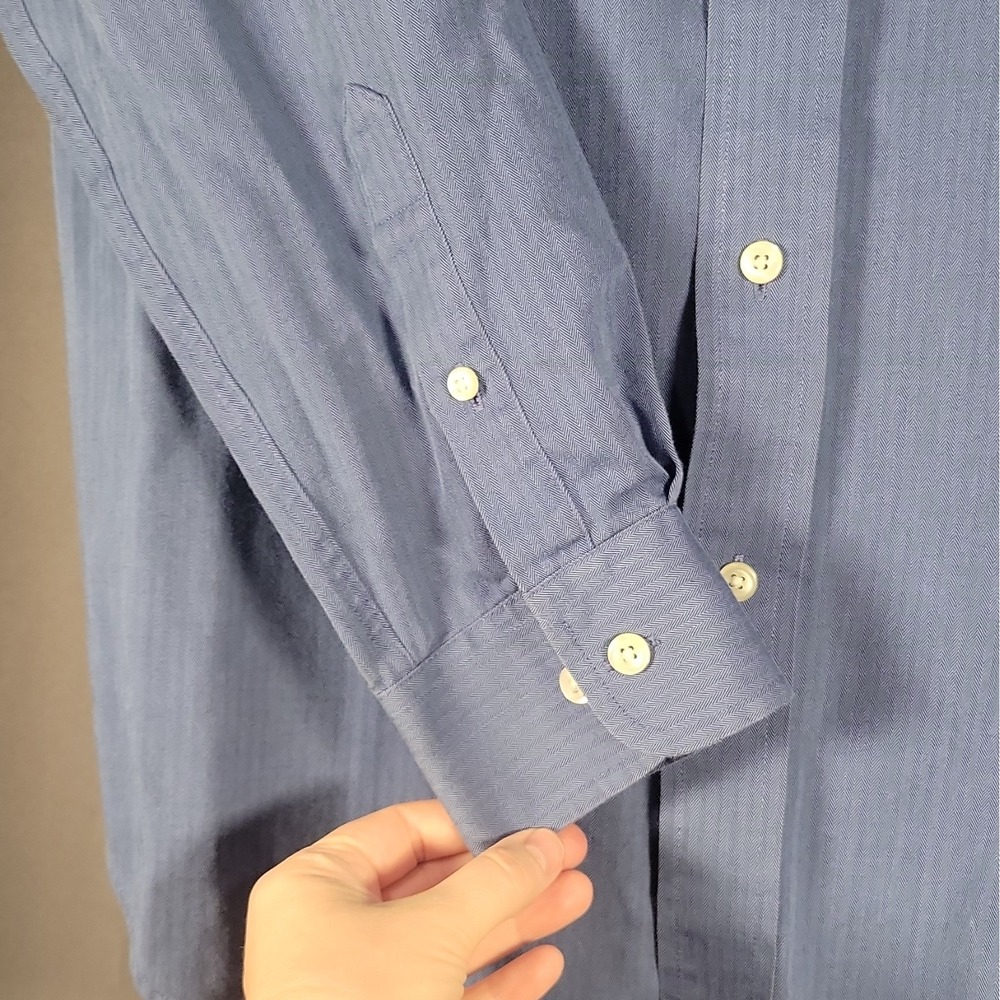 Roundtree & Yorke Easy Care Traditional Fit Blue Herringbone Dress Shirt LT - Picture 4 of 14